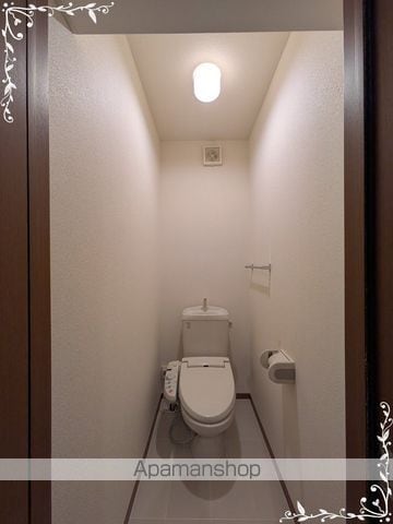 ロイヤルガーデンミルフィー F棟の内装写真
