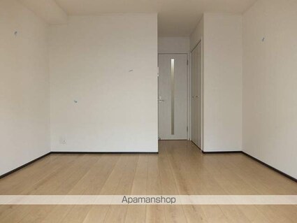 イン　ビッグ　松原ＩＩ[1K/28.24m2]の内装4