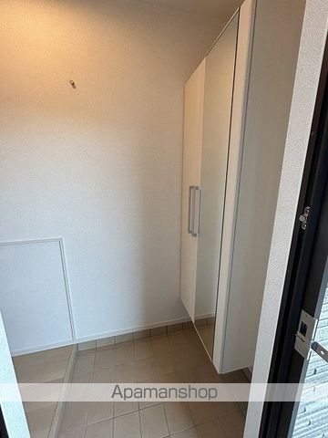 LUCE 伴中央の内装写真