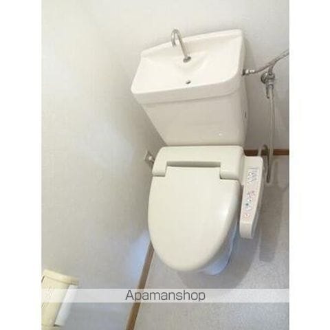 イモーレ中央駅の内装写真
