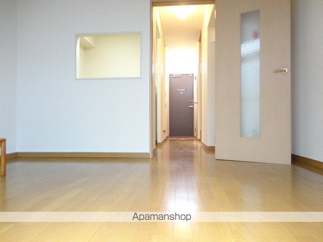 レオパレス高安の内装写真