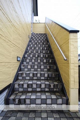 ホワイトキャッスル遠見塚12番館の外観写真