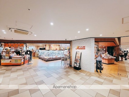 ＩＳ（イズ）[2LDK/63.03m2]の周辺2