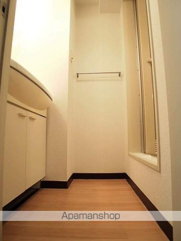 フラット豊平の内装写真