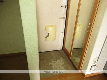 ジョイフル月が丘[2K/36.43m2]の玄関