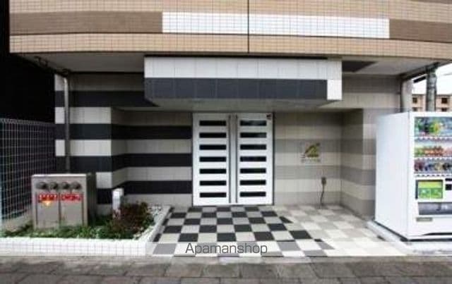 AZEST?ITABASHI?IIの玄関写真
