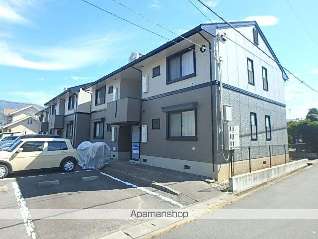 ハイカムール御子柴[2DK/48.76m2]の外観3