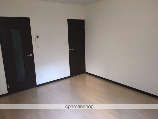 レオネクスト屋敷添の内装写真