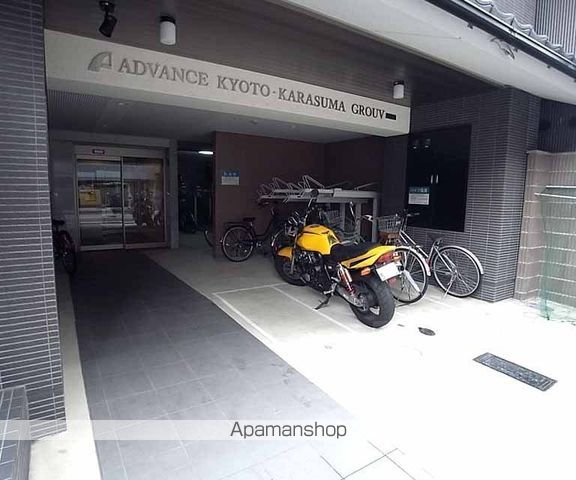 アドバンス京都烏丸グルーブの玄関写真