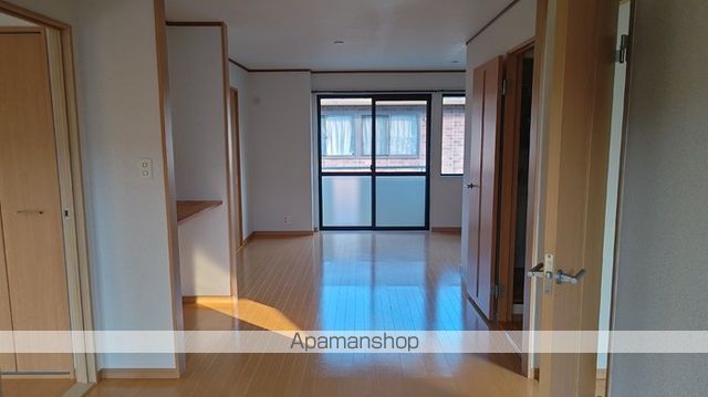 アンプルール D棟の内装写真