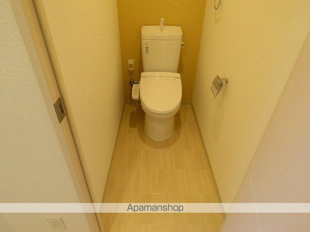 TOLERANCEの内装写真