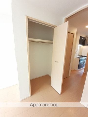 ジョビアル コートの内装写真