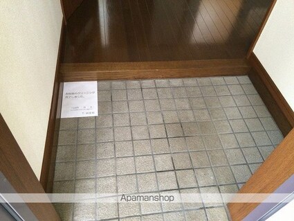 めぞん太陽[2DK/42m2]の玄関