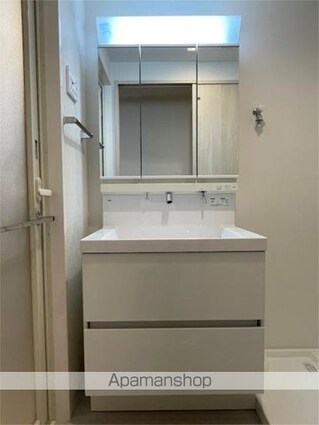 Ｆｏｒｔｕｎａ　Ｈｉｇａｓｈｉｎａｋａｎｏ[1K/26.87m2]の洗面所