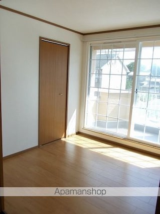 アパートメントくり[3LDK/65.57m2]のリビング・居間2