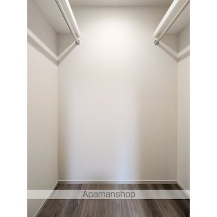 グレーシアフィット三軒茶屋[1LDK/37.25m2]の収納