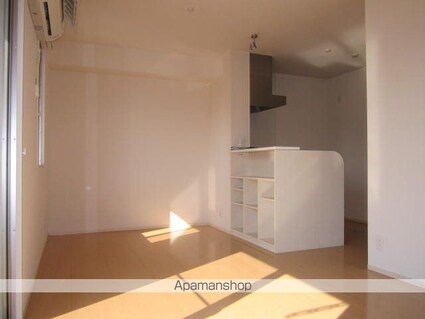 香川県綾歌郡宇多津町浜四番丁[1LDK/43.93m2]のリビング・居間