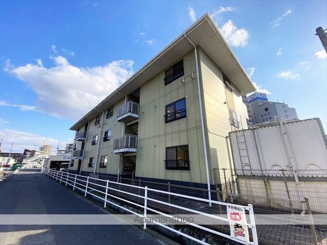 小野マンションの外観写真