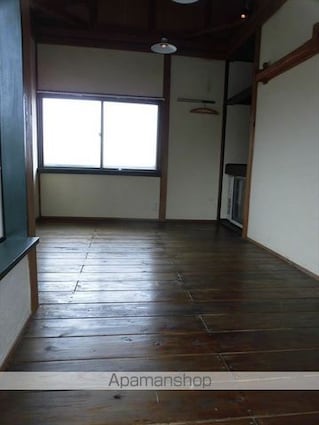 木ノ本住居付店舗（５８０－２）[店舗/65.92m2]のリビング・居間