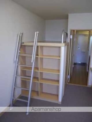 レオパレスリラ大南[1K/20.81m2]のリビング・居間2