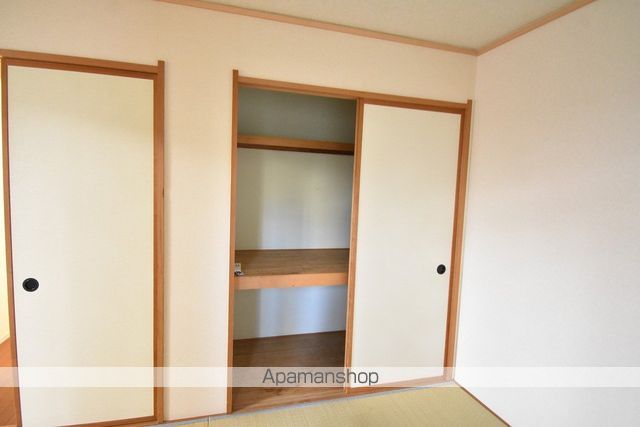 サンフォレスト上杉A棟の内装写真