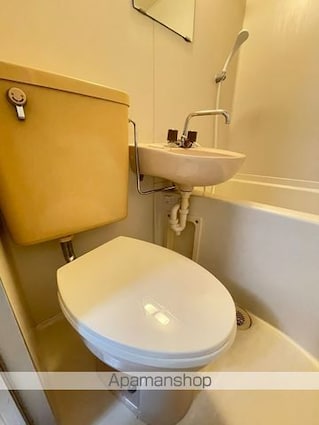 和歌山県和歌山市三沢町１丁目[1K/18m2]のトイレ