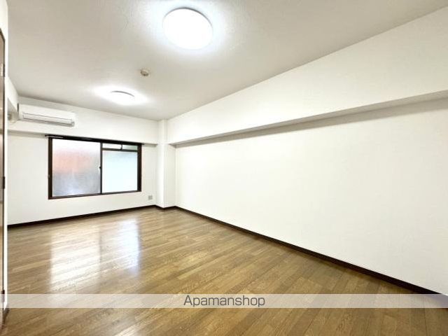 デイジー三条の内装写真