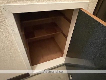 コーポ熊谷Ａ棟[1LDK/36m2]の内装9