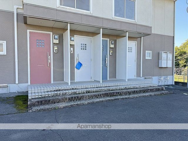クレセオ ブレス I番館の玄関写真