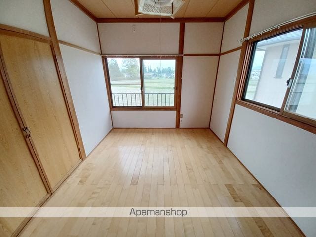 大糸線 一日市場駅 徒歩20分 2階建 築38年の内装写真