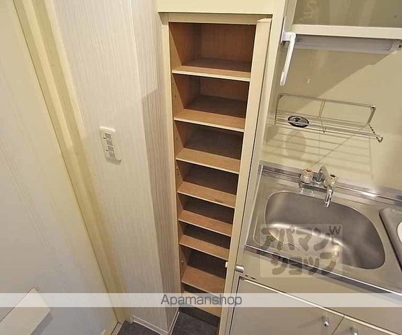 ホーユウコンフォルト二条城前の内装写真