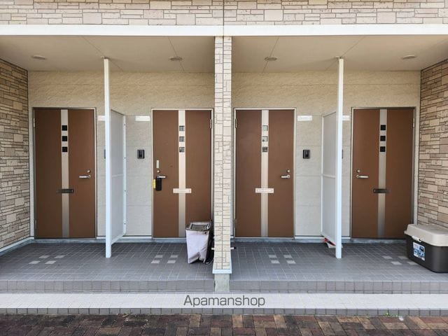 エポックタウンの玄関写真