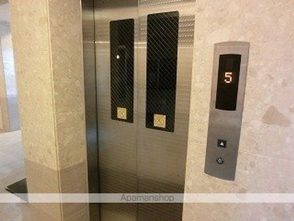 サンヴァーリオ中ノ橋通[4LDK/85.68m2]の共用部3