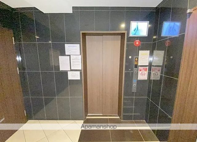 ラシュレエグゼ本町の外観写真