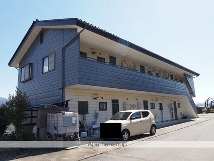 城ヶ丘ハイツ[2K/48.6m2]の外観2