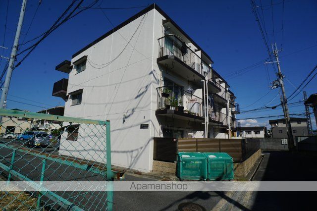 マンションコジマの外観写真