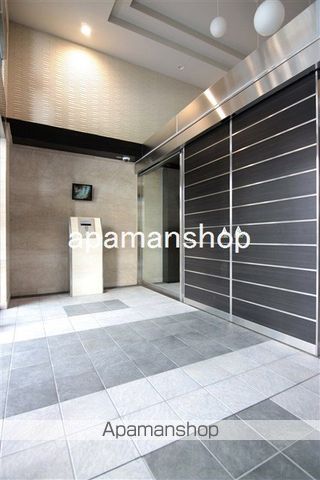 ESLEAD江戸堀の玄関写真