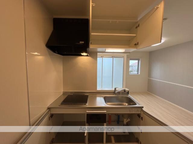 新潟市中央区鳥屋野アパートの内装写真