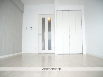 Ｔ’ｓ　ＳＴＡＧＥ[1K/24.64m2]のリビング・居間