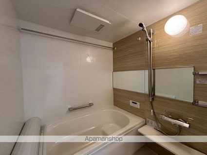 ＢＲＡＮＳＩＡ出町（ブランシア）[1LDK/41.86m2]のバス