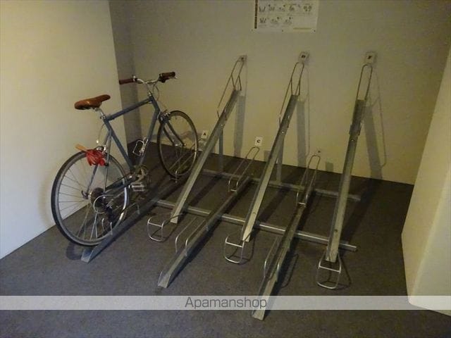 LPUR BUILの外観写真