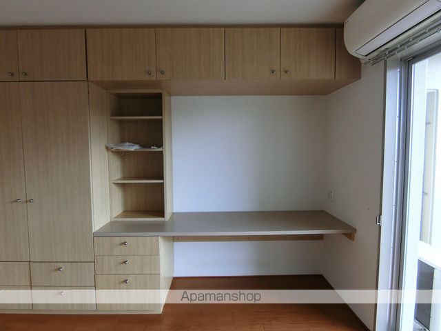 アーバンエース松井山手パル寮棟の内装写真