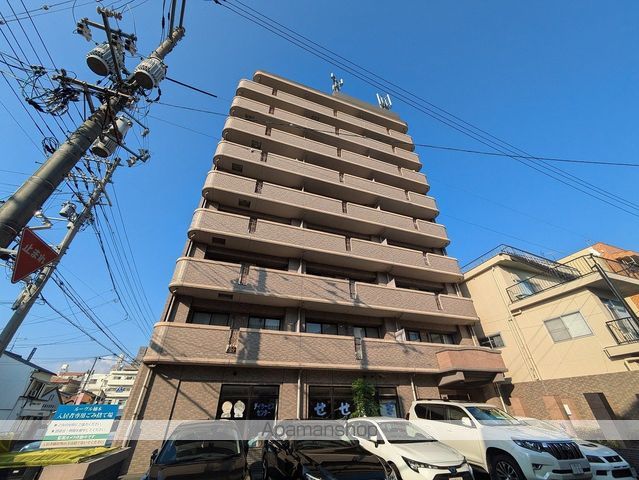 ルーヴル楠木の外観写真