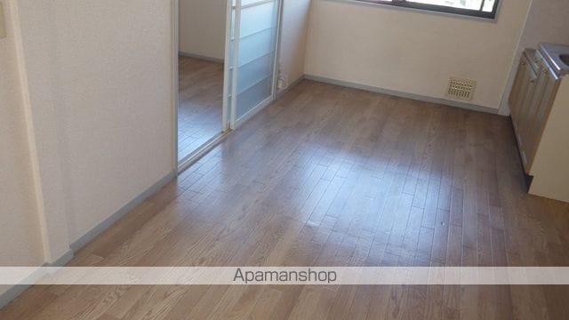 ウィンディア高尾の内装写真