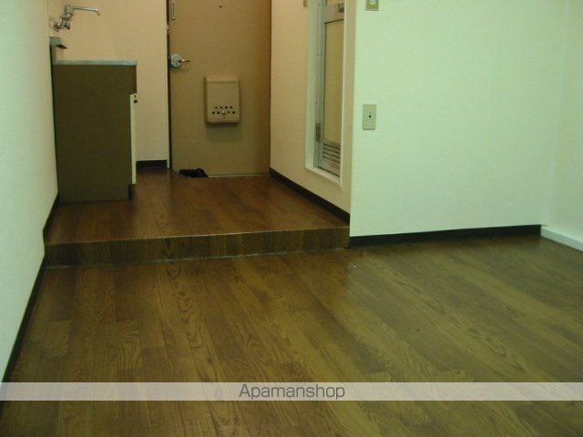 ロイヤルコートの内装写真