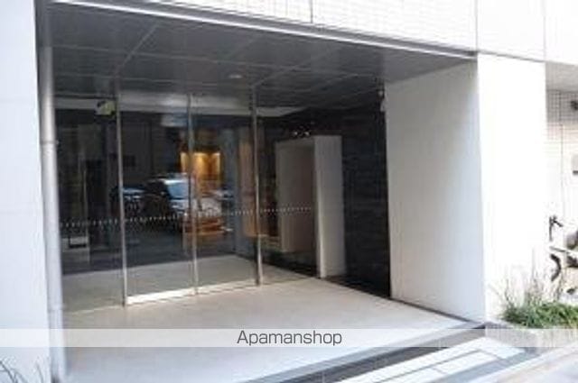 パークハビオ八丁堀の玄関写真