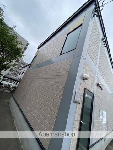 レオパレスフロラシオンの外観写真