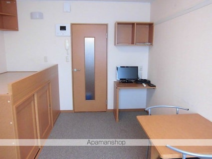 レオパレス金剛沢[1K/26.08m2]のリビング・居間2