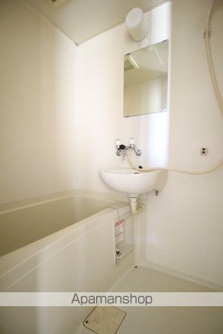 メゾンフォレスタIVの内装写真