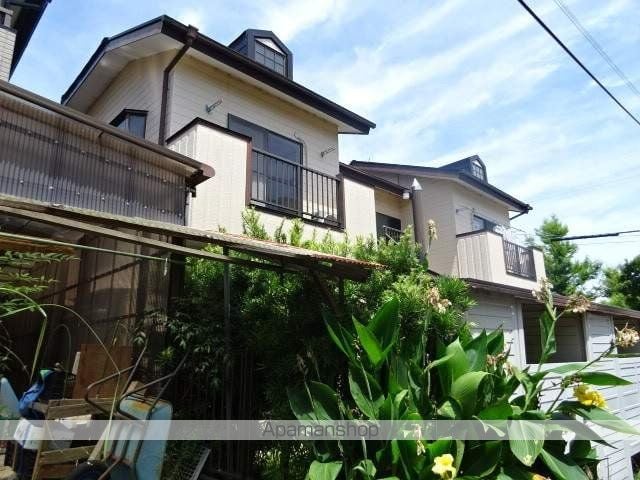 小川アパートの外観写真
